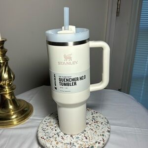 40 oz Stanley Quencher H20 tumbler - Cream